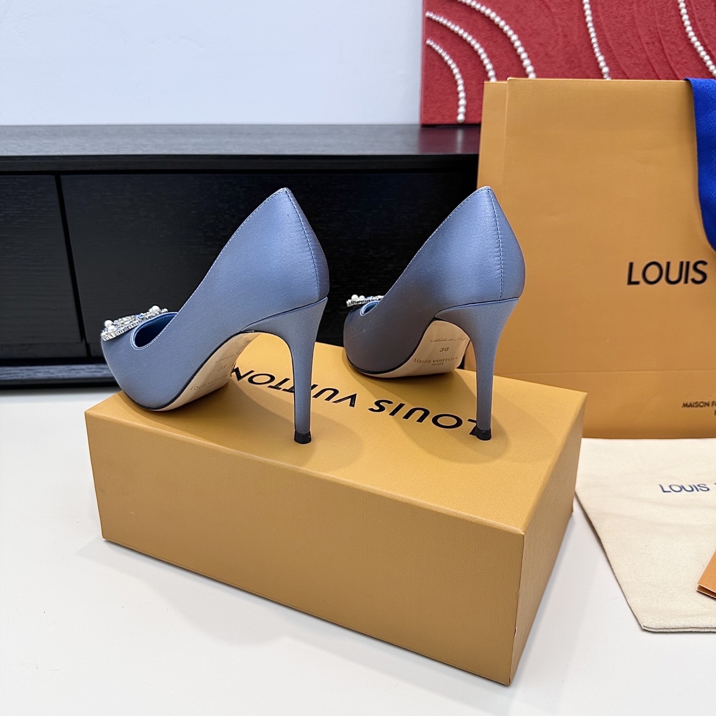 Women's high heels